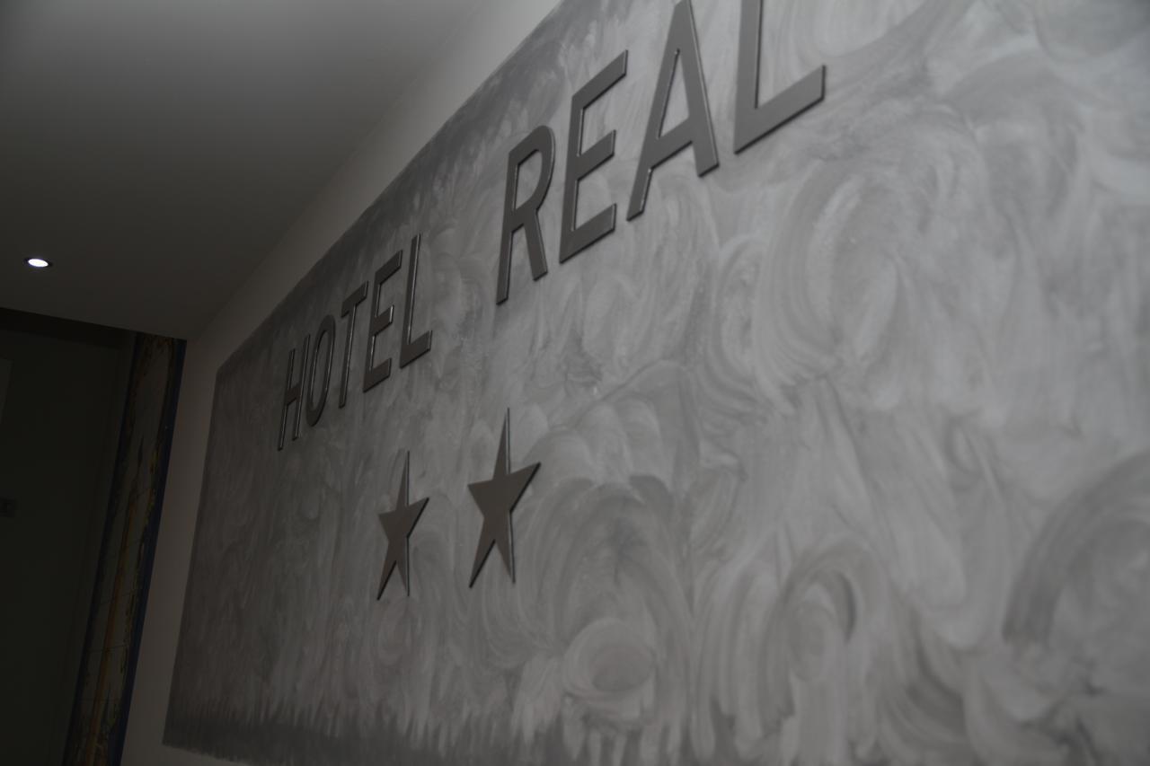 Hotel Real Castellon 卡斯特利翁-德拉普拉纳 外观 照片